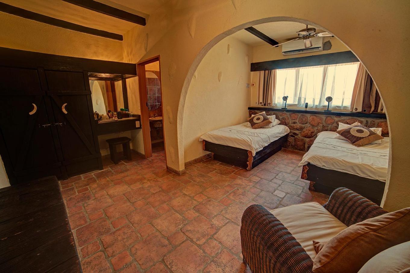 Mount Etjo Safari Lodge Kalkfeld Exterior foto