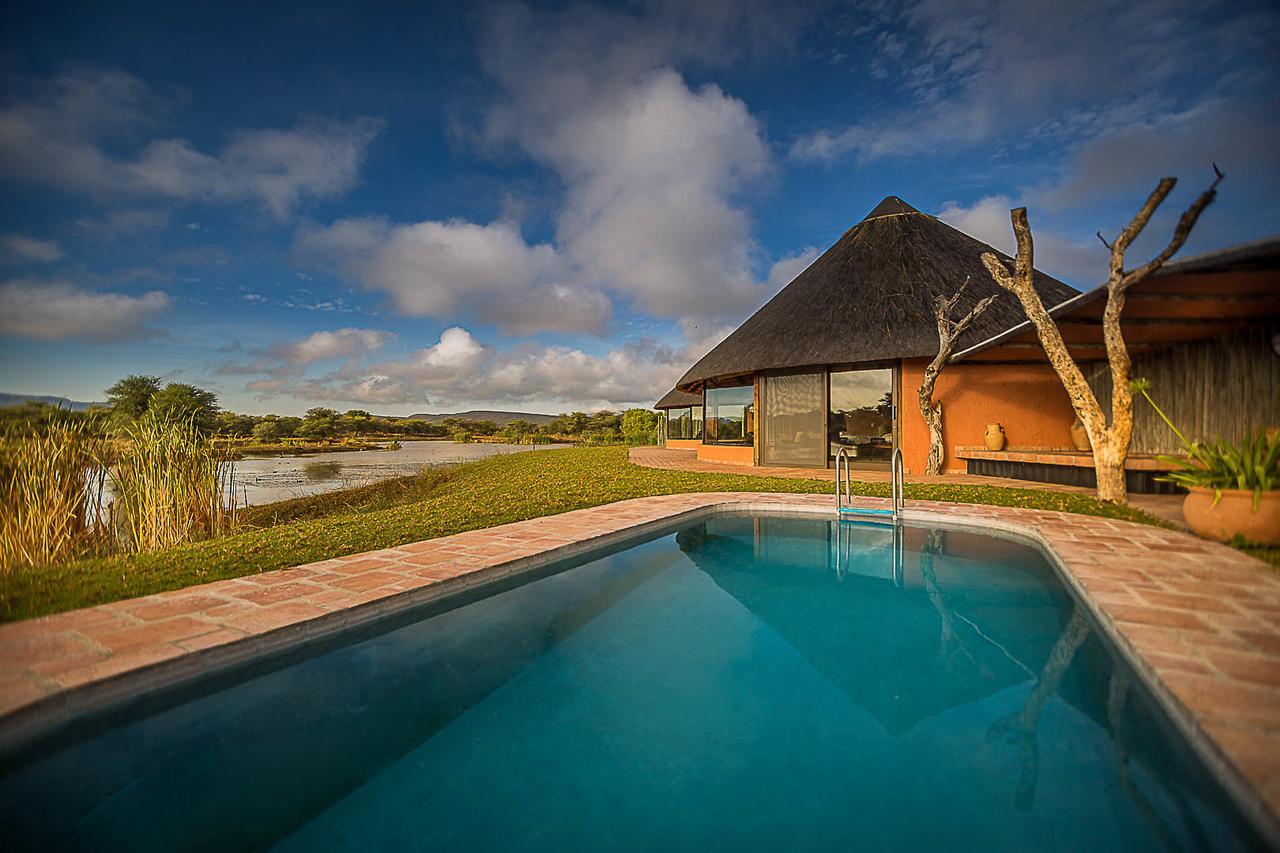 Mount Etjo Safari Lodge Kalkfeld Exterior foto